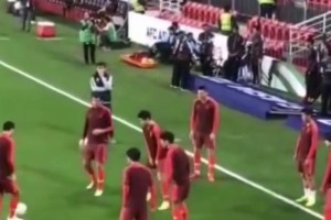  慕尼黑德比战火药味十足险冲突  