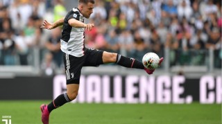  富勒姆门将神勇发挥，多次扑救保住胜果