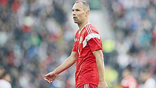  朗斯铁卫乌龙球葬送关键战役  