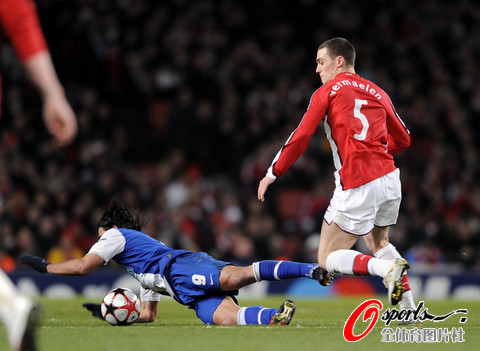  阿森纳边卫蒂尔尼助攻帽子戏法，枪手大胜诺丁汉森林  